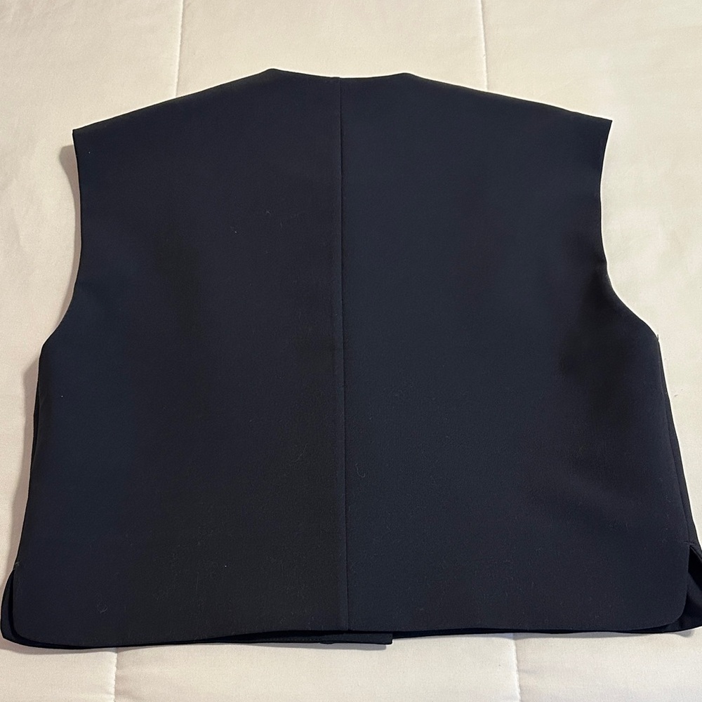 Zara Women's Dark Blue Buttoned Vest - Picture 2 of 10